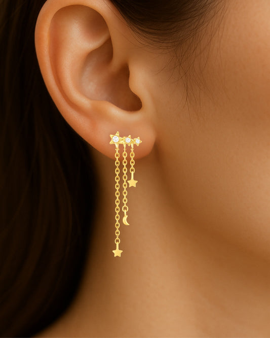Boucles Audacieuse pendantes portées à l'oreille
