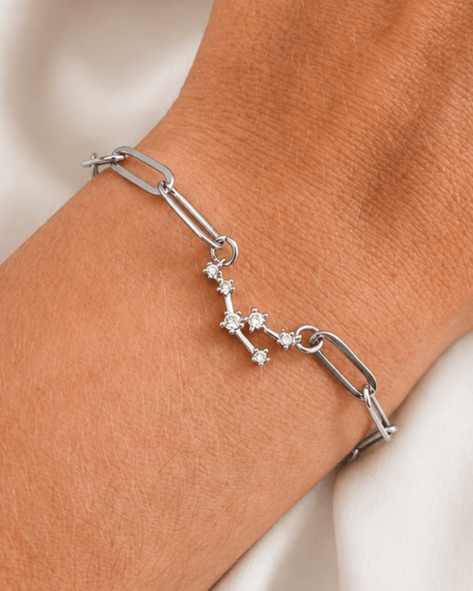 Bracelet constellation personnalisé grosse maille argenté porté au poignet